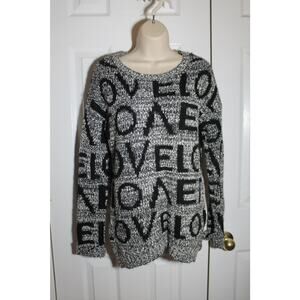 Yaira 'Love' Black & White Pullover Sweater sz S